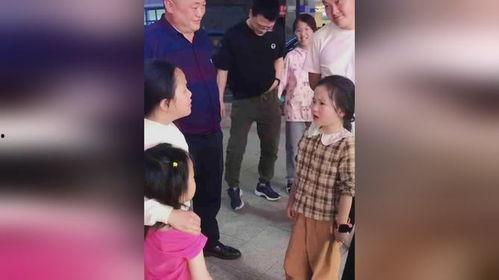 小朋友吵架吃瓜视频大全,小朋友吵架吃瓜视频大盘点